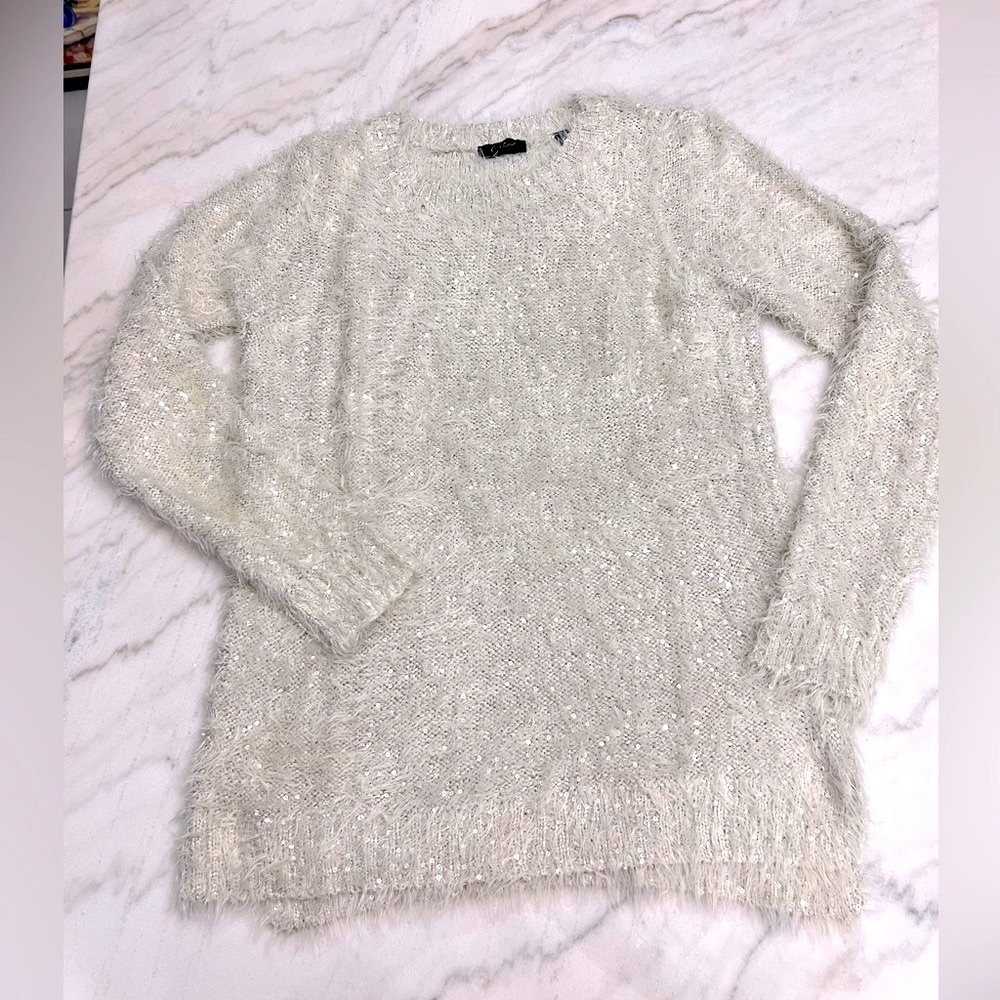 SALE!!  - Luxuriously soft sweater with shimmery sequins